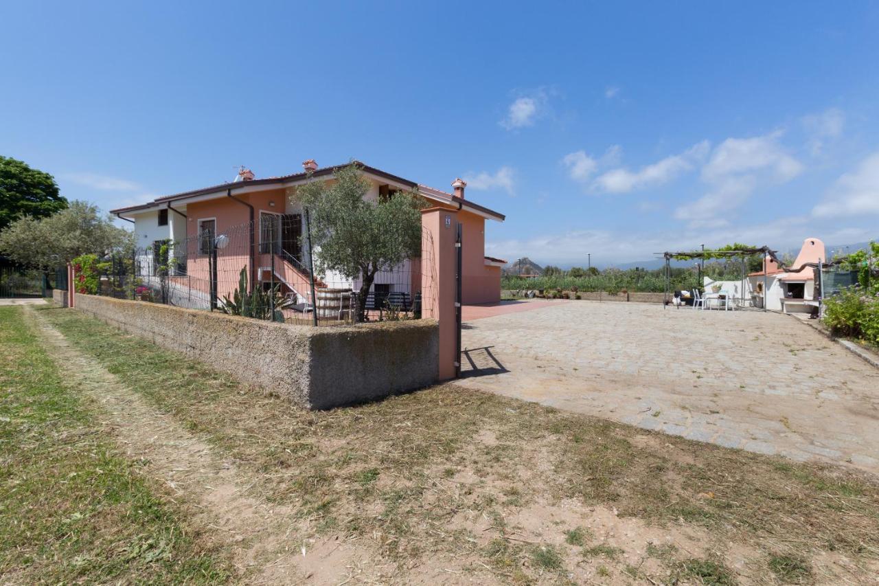 1 - Villa Is Orrosas - Apartments 1 - Sa Crai Apartments Sardinian Experience Lotzorai Bagian luar foto