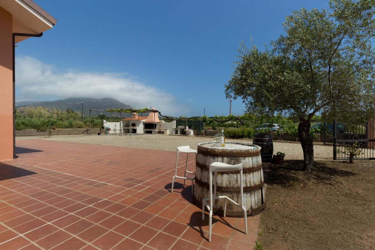 1 - Villa Is Orrosas - Apartments 1 - Sa Crai Apartments Sardinian Experience Lotzorai Bagian luar foto